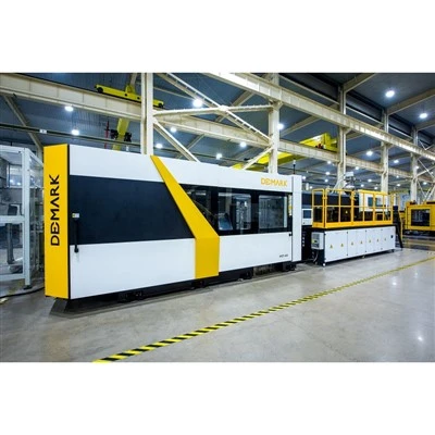 เครื่องฉีดพรีฟอร์มขวดน้ำ